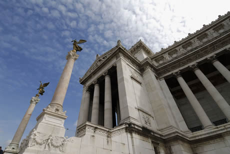 Victor Emmanuel monument Rome photo