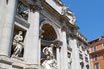 Fontana Di Trevi A Roma Vista Laterale