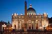 La Sera A Piazza San Pietro A Roma