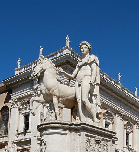Statuia unui Dioscur din piata Capitoliului foto